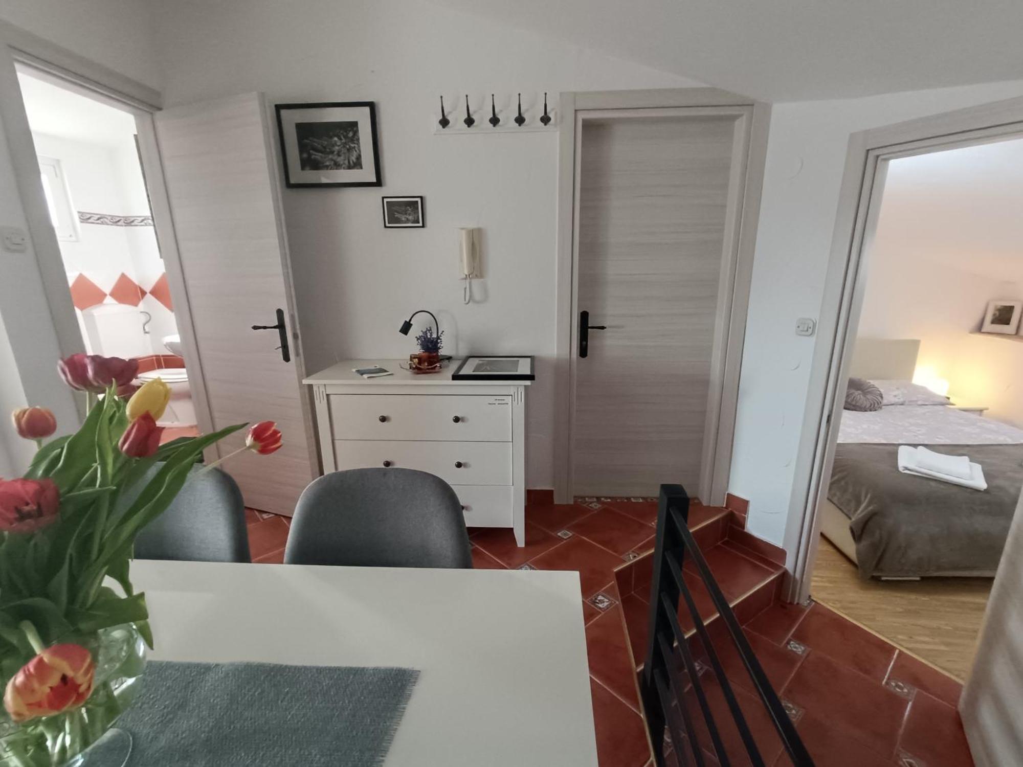 Adria Pearl Appartments Vrsar Ngoại thất bức ảnh