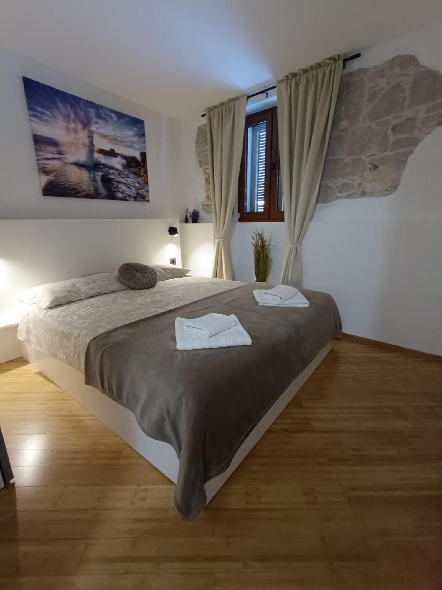 Adria Pearl Appartments Vrsar Ngoại thất bức ảnh