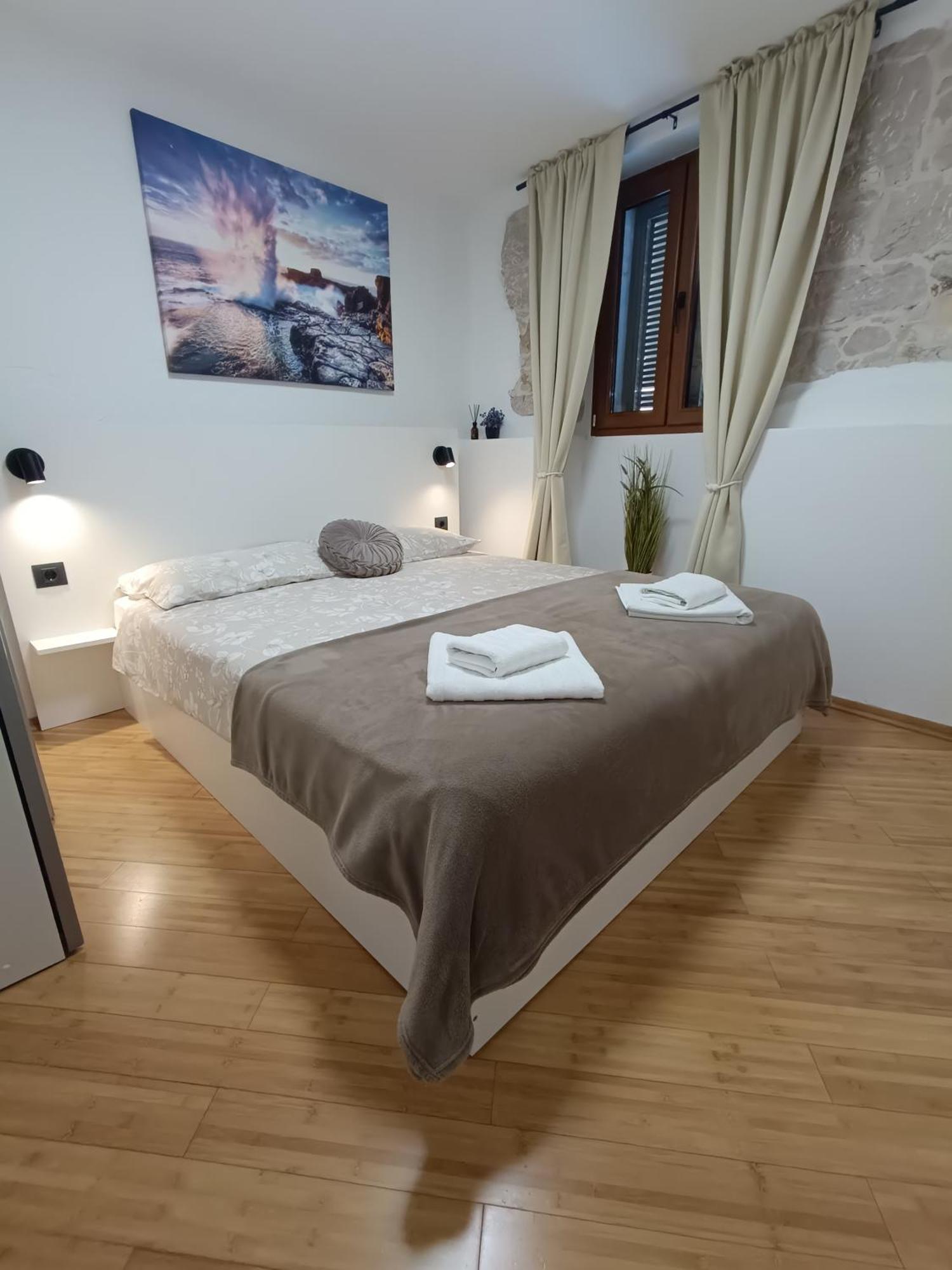 Adria Pearl Appartments Vrsar Ngoại thất bức ảnh
